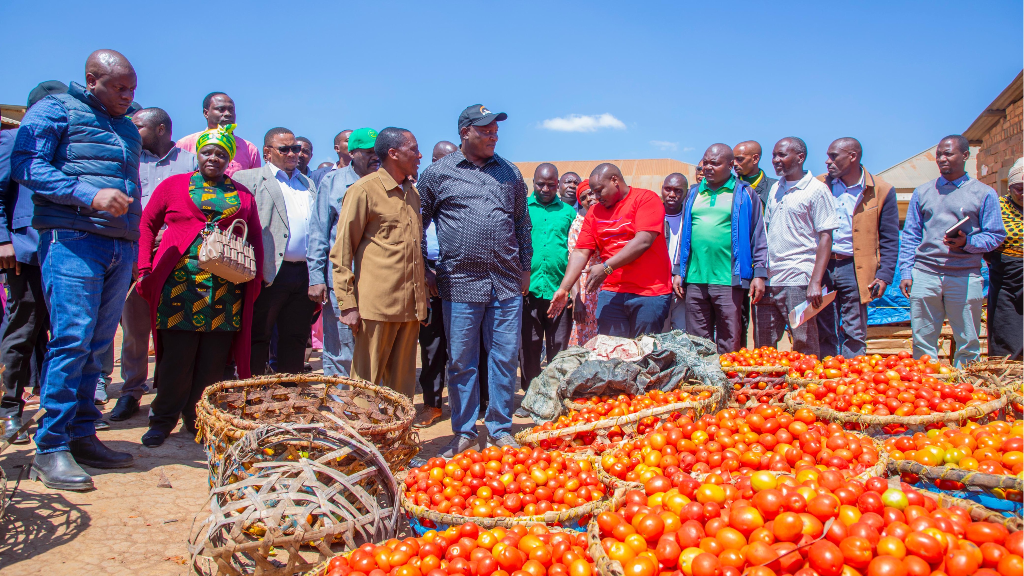 WAZIRI CHONGOLO AIBUA SULUHISHO LA CHANGAMOTO ZA MASOKO YA KILIMO MAKAMBAKO